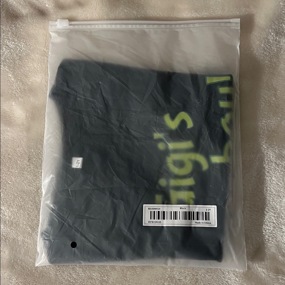 NWT 🦕 BLACK COTTON BLEND DINOSAUR “GIGI’S BOY” T-SHIRT Size GIRLS/BOYS 12-24 mo - Picture 5 of 5